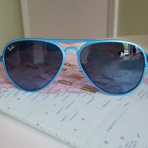 New Ray-Ban aviators Liteforce blue